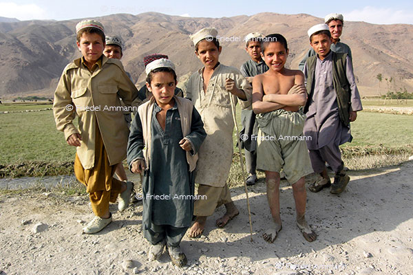 WORLD – Impressions - Pashtun children, Afghanistan