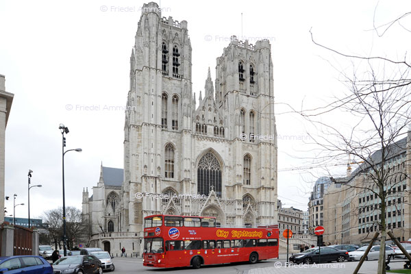 WORLD – Impressions - Cathédrale St. Michel et Gudule, Brüssel, Belgien
