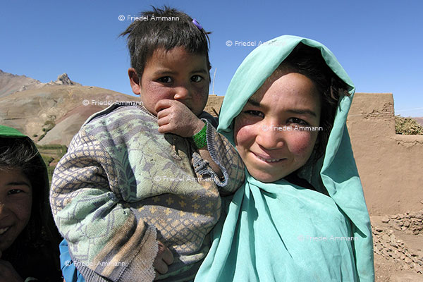WORLD - Afghanistan - Bamiyan – Children, (Hazara Ethnie)