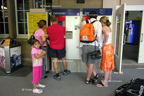 WELT - Deutschland - DB Fahrkartenautomat