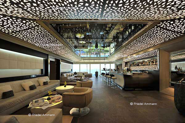 WORLD - Dubai - Burj al Arab Hotel, Bar