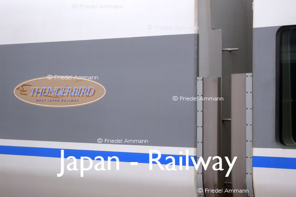WORLD – Japan – Thunderbird to Kanazawa