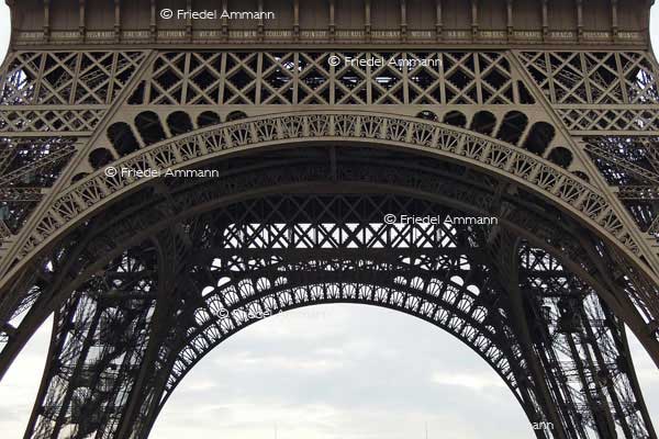 WORLD - France, Paris – Tour Eiffel