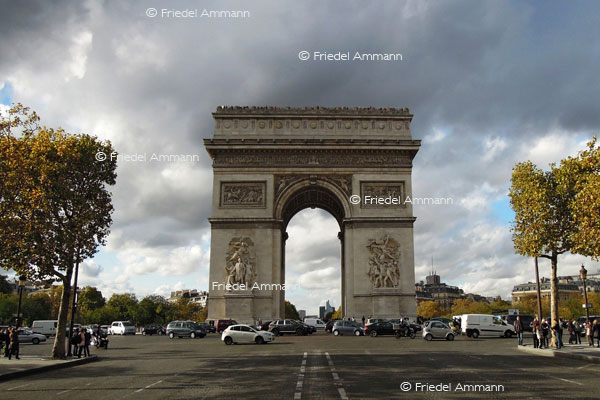 WORLD - France, Paris – Arc de Triomphe