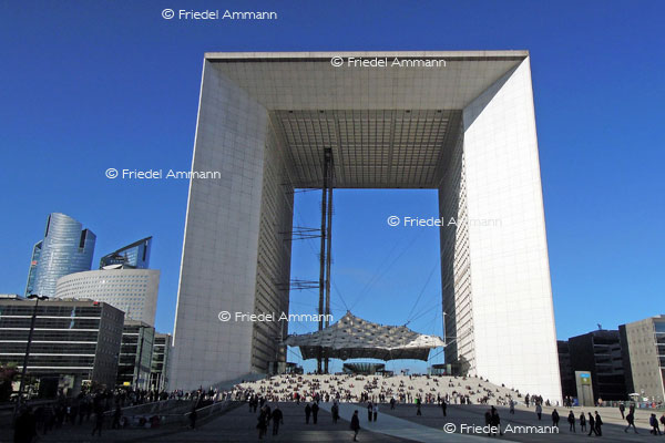 WORLD - France, Paris – La Grande Arche