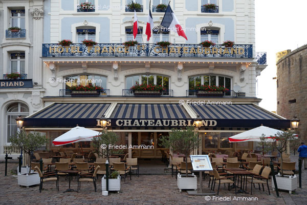 WORLD – France, Bretagne – Restaurant Chateaubriand, St Malo