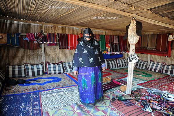 WORLD – Oman - Beduine Woman Salma, Wahiba Sands