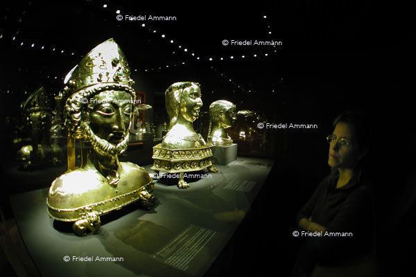 BASEL – Impressionen 1 – Münsterschatz Ausstellung
