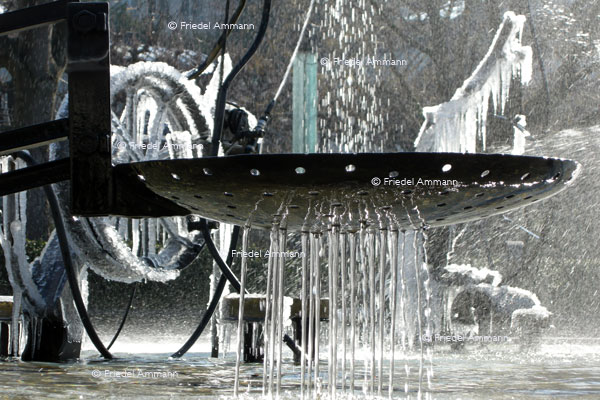 BASEL – Impressionen 2 - Tinguely Fasnachtsbrunnen
