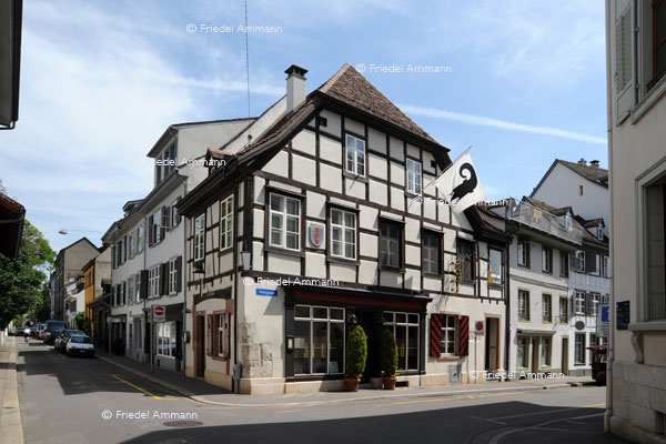 BASEL - Historische Gebäude - St Albaneck
