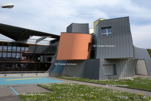 BASEL / Birsfelden - Architektur 20. Jahrhundert - vitra. - Architekt Frank O. Gehry