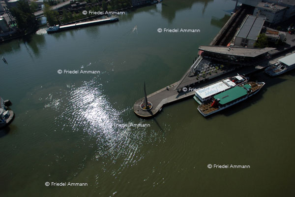 BASEL - Dreiländereck, Rheinhafen Kleinhüningen
