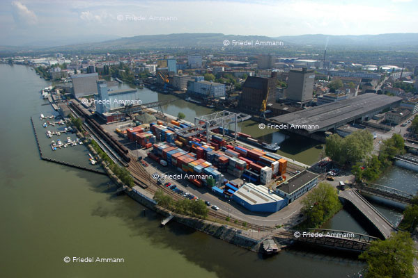 BASEL - Rheinhafen - Kleinhüningen
