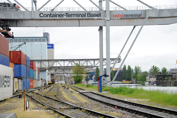 BASEL - Rheinhafen - Kleinhüningen