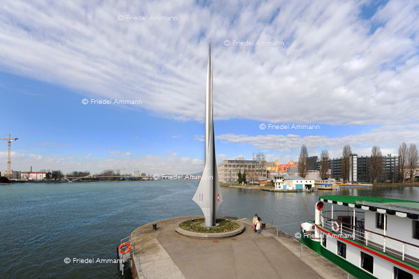 BASEL - Rheinhafen - Dreiländereck, Kleinhüningen