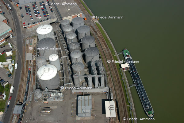 BASEL - Rheinhafen - Birsfelden