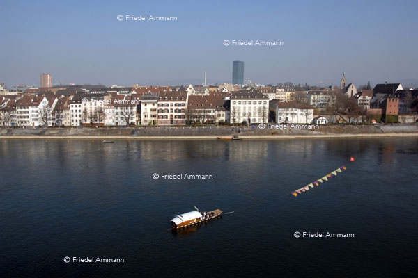 BASEL - Rheinschiffahrt - Münster-Fähre «Leu»