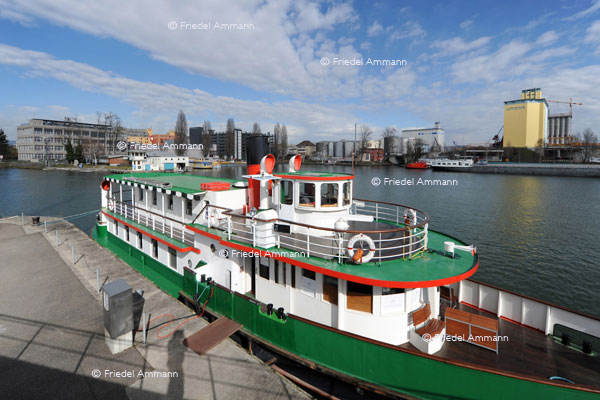 BASEL - Rheinschiffahrt - Basler Dybli