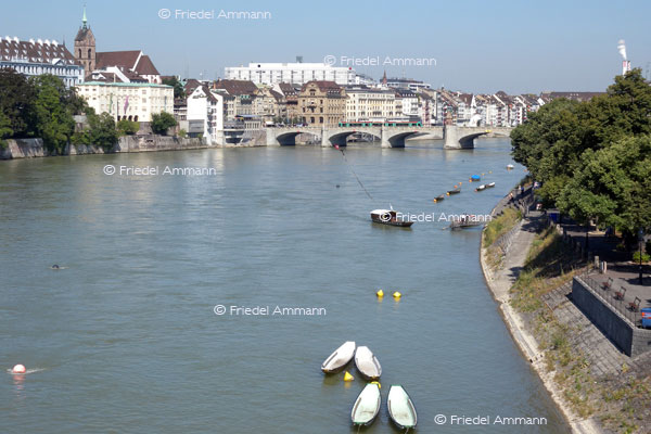 BASEL – Rheinschiffahrt – Mittlere Rheinbrücke