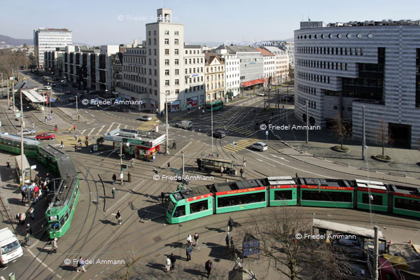 BASEL – Öffentlicher Verkehr – BVB - Aeschenplatz