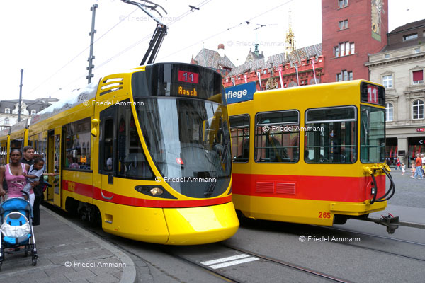 BASEL – Öffentlicher Verkehr – BLT, Tangotram