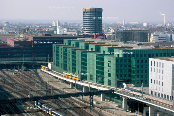 BASEL – Öffentlicher Verkehr – BLT - Bahnhof SBB - Jakob Burckhardt Gebäude
