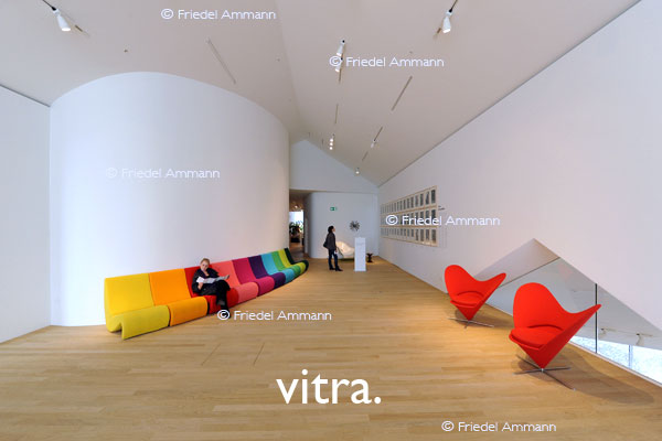BASEL - vitra. - Weil am Rhein - vitraHaus, Architekten Herzog & De Meuron