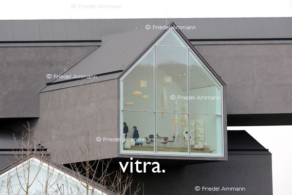  BASEL - vitra. - Weil am Rhein - vitraHaus, Architekten Herzog & De Meuron 