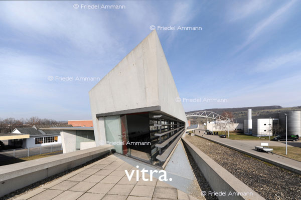 BASEL - vitra. - Weil am Rhein - Werkfeuerwehr, Architektin Zaha Hadid 