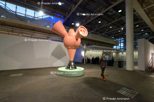 ART Unlimited 43 Basel 2012 - Richard Jackson - «Big Pig», 2009/10 - Hauser & Wirth, Zürich
