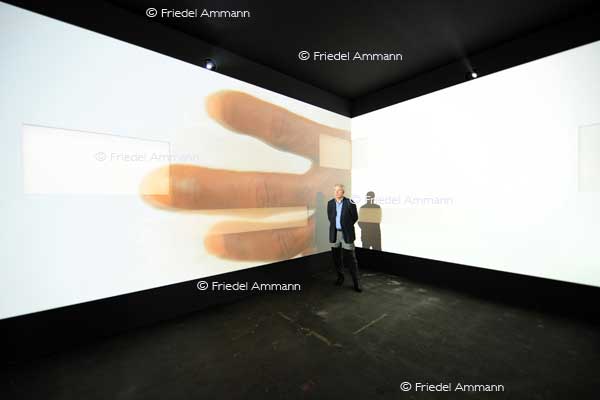 ART Unlimited Basel 41 2010 - Frontier, Doug Aitken - Galerie Presenhuber, ZH