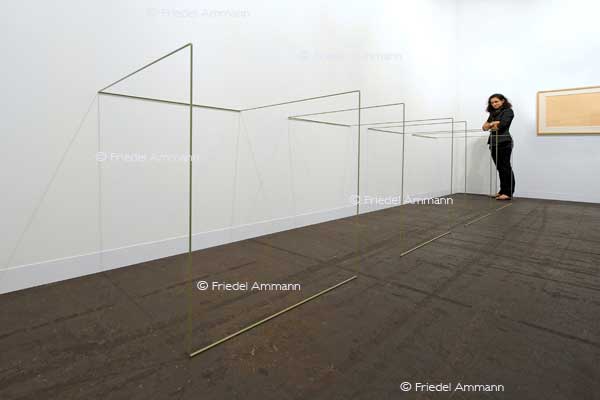 ART Unlimited Basel 41 2010 - Fred Sandback, Untitled (Nr. 6) - Annemarie Verna Galerie