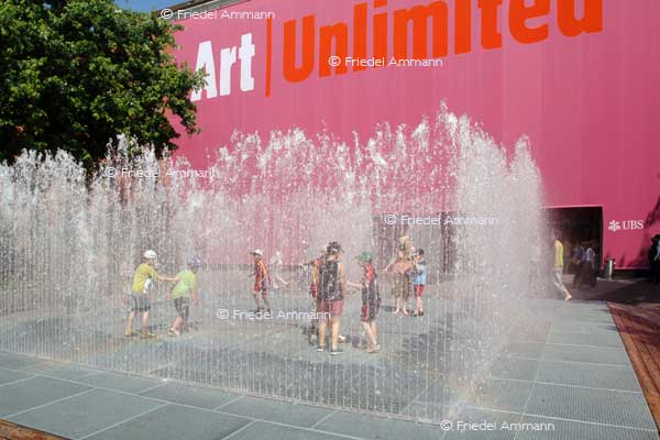 ART Unlimited Basel 37 2006 
