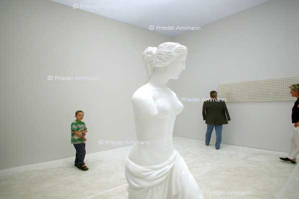 ART Unlimited Basel 34 2003 