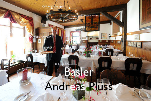 BASEL – BaslerInnen - Andreas Plüss, Restaurant St Alban-Eck