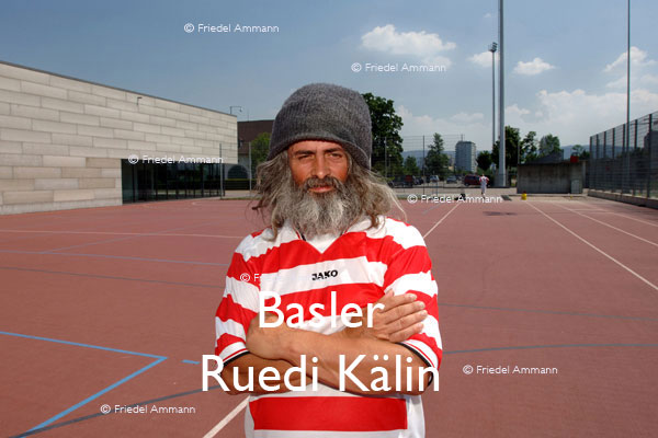 BASEL – BaslerInnen – Ruedi Kälin, SURPRISE Verkäufer
