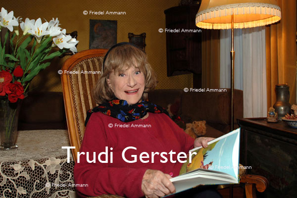 BASEL - Prominente - Trudi Gerster, Märchenerzählerin, Schauspielerin, Politikerin, Schweizer Legende
