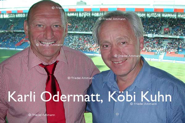 BASEL - Prominente - Karli Odermatt mit Köbi Kuhn (Zürcher) - Schweizer Fussballlegenden