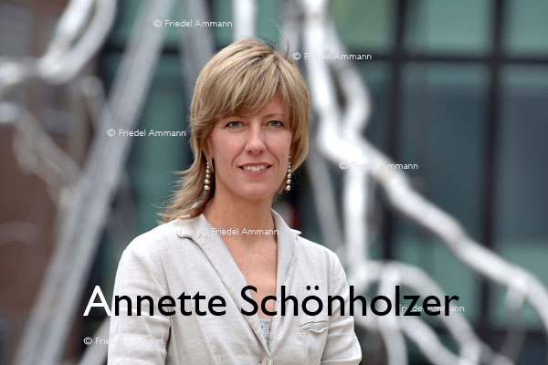 BASEL - Prominente - Annette Schönholzer, ART Direktorin