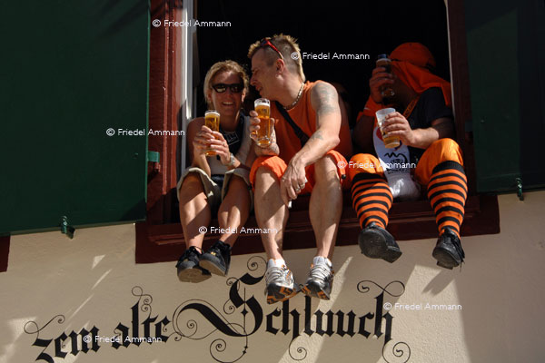 BASEL - BesucherInnen – Oranje (Holländer) - Euro 08