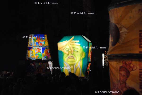 BASEL - Fasnacht 2012 - Laternenausstellung auf dem Münsterplatz