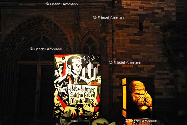 BASEL - Fasnacht 2012 - Laternenausstellung auf dem Münsterplatz