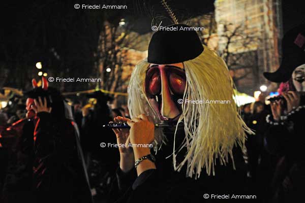BASEL - Fasnacht 2011 - Pfyffer