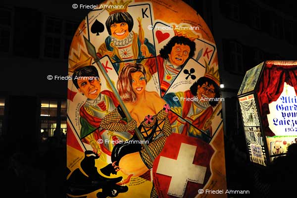 BASEL - Fasnacht 2011 - Laternenausstellung auf dem Münsterplatz