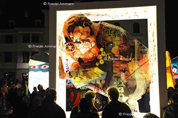 BASEL - Fasnacht 2011 - Laternenausstellung auf dem Münsterplatz