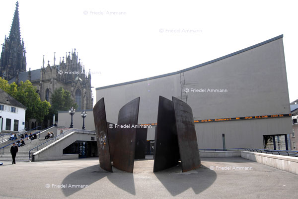 BASEL - Kultur & Kunst - Stadttheater