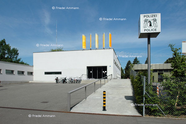 BASEL - Service-Public - Polizeiwache Kannenfeld