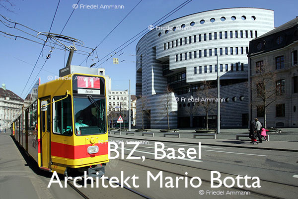  BAUTEN - Architektur 20. Jahrhundert - BIZ am Aeschenplatz, Basel, Schweiz - Architekt Mario Botta 