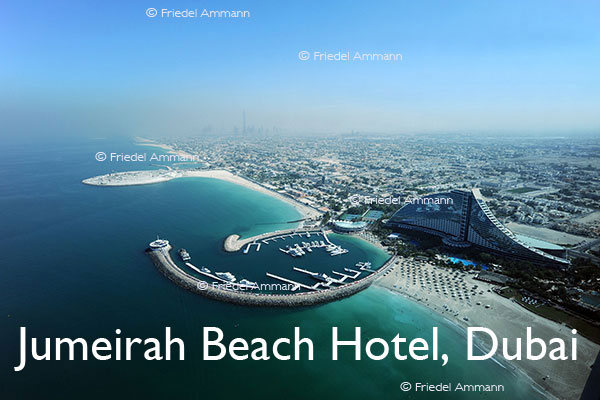 BAUTEN - Architektur 20. Jahrhundert - Jumeirah Beach Hotel, Dubai