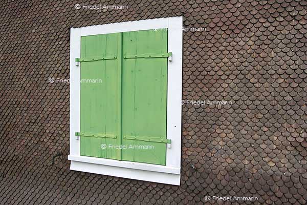BAUTEN - Gebäudeansichten / Building opinions - Kanton Glarus
